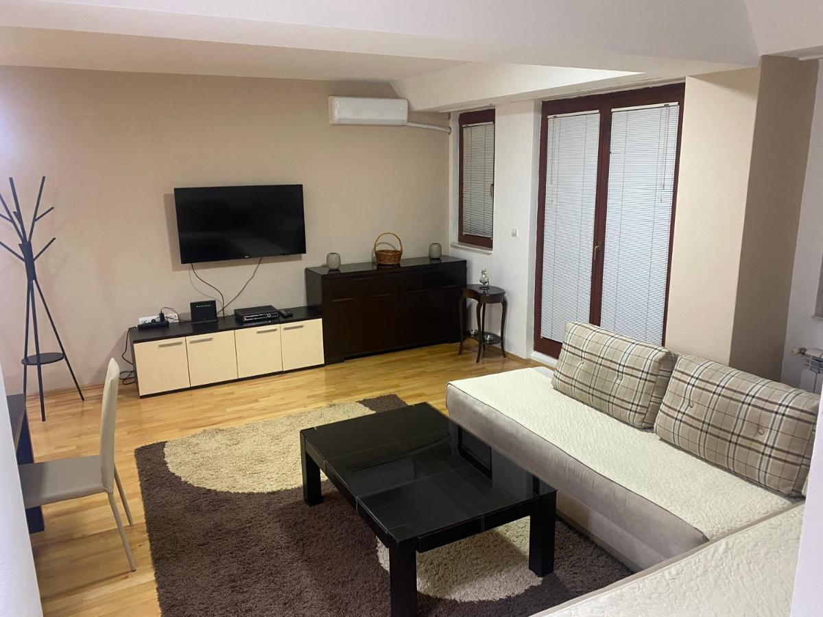 Dona Apartments Skopje Exterior foto